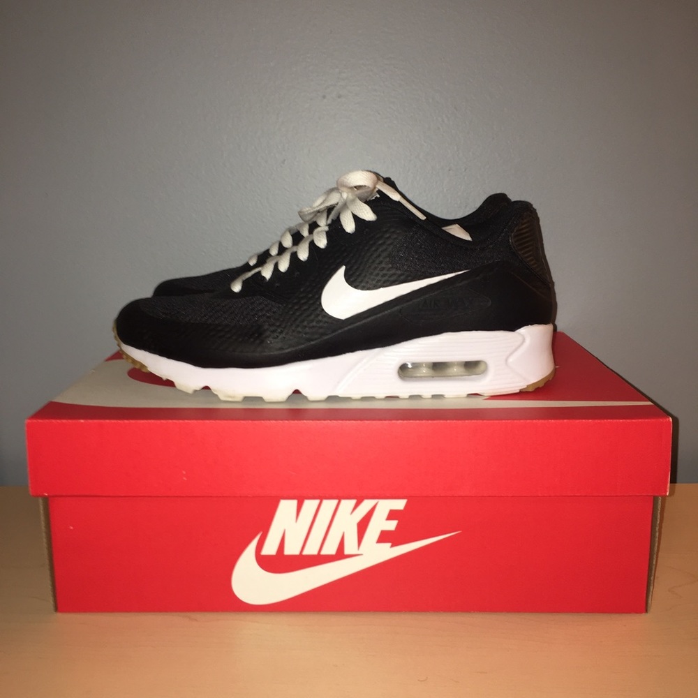 Nike Air Max 90 Ultra Essential Black/White/Gum